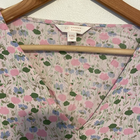 LC Lauren Conrad Size XXL Floral Bohemian Front Tie Top - Picture 3 of 8